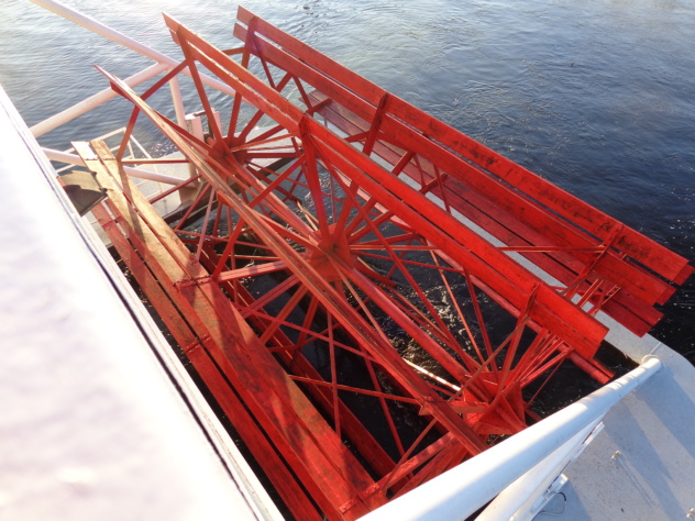 Avlon paddlewheel