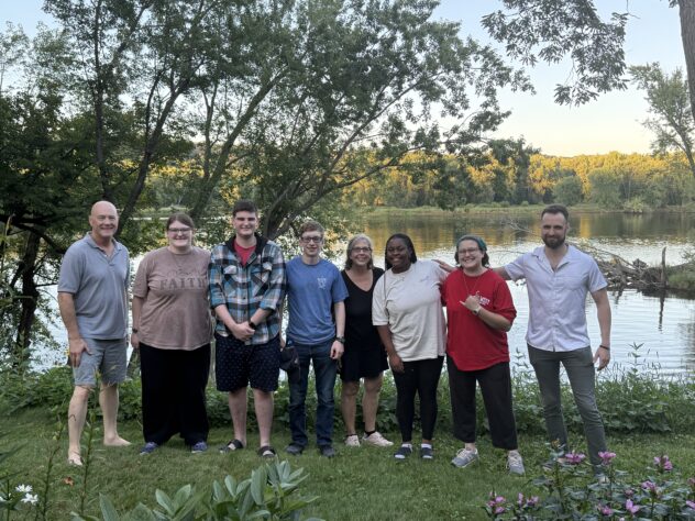 Three Dunrovin staff and 5 young adults getting to know each other on the St. Croix River.