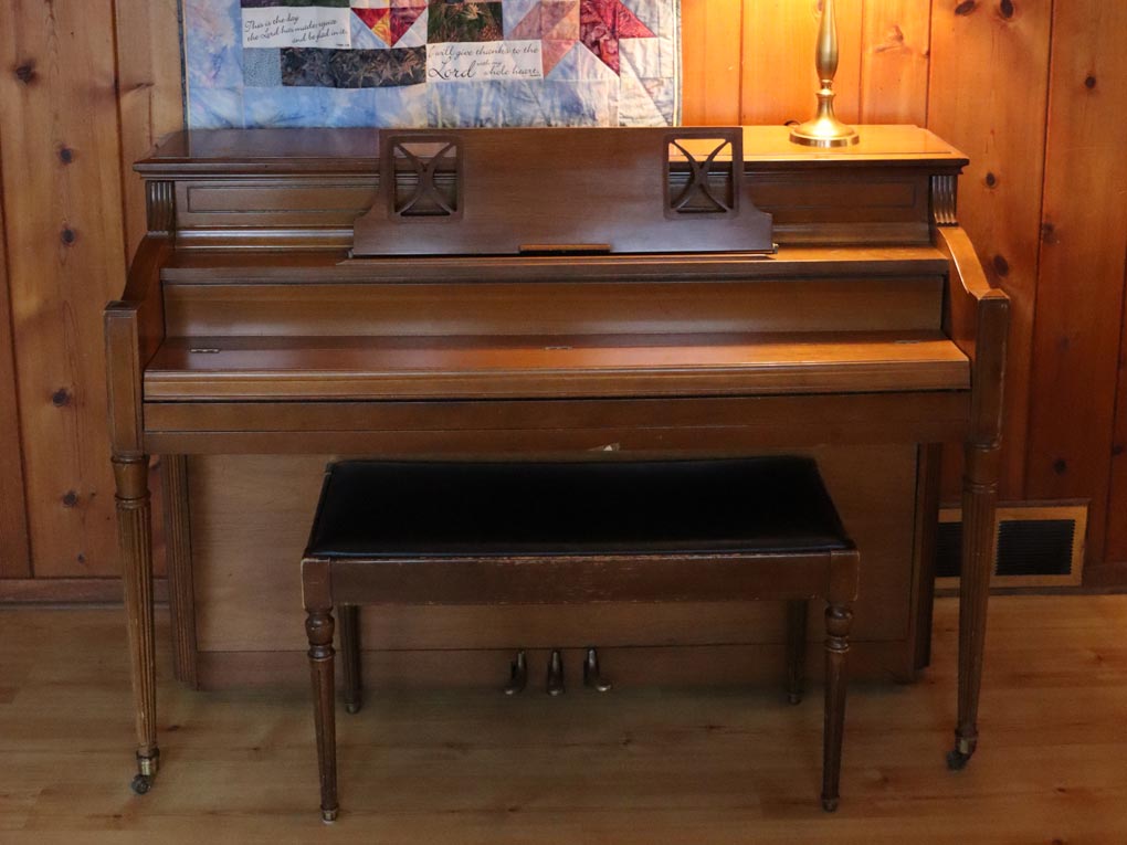 StFrancis-Cottage_Piano